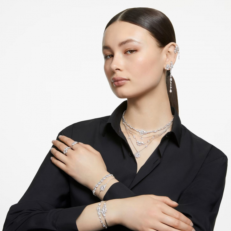 Gema cocktail ring, Flower, White, Rhodium plated