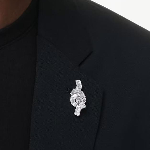 Matrix tack pin Baguette cut, Knot, White, Rhodium plated