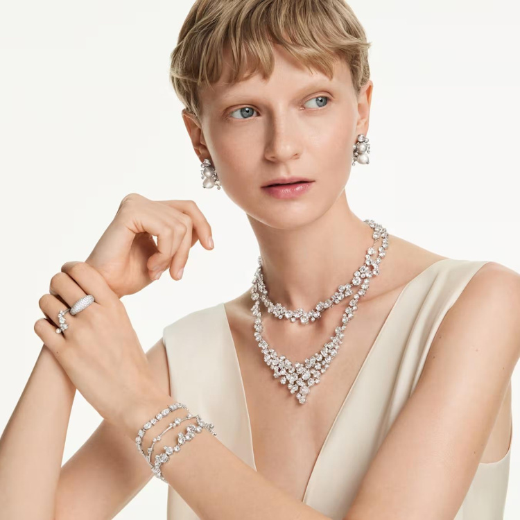 Constella necklace Round cut, White, Rhodium plated