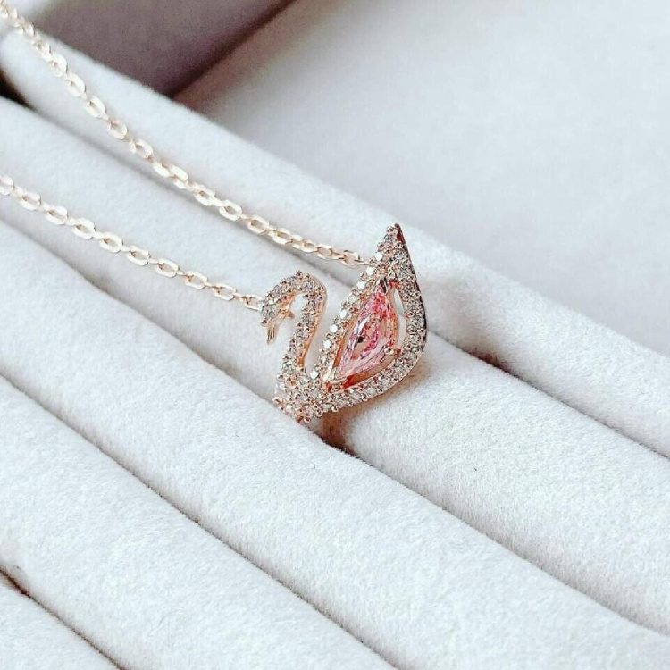 Dazzling Swan Necklace, Multi-colored, Rose-gold tone plated
