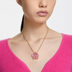 Idyllia necklace Flower, Pink, Gold-tone plated