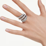 The Vienna Collection ring Swan, White, Ruthenium plated