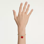 Idyllia charm Round cut, Heart, Red, Gold-tone plated