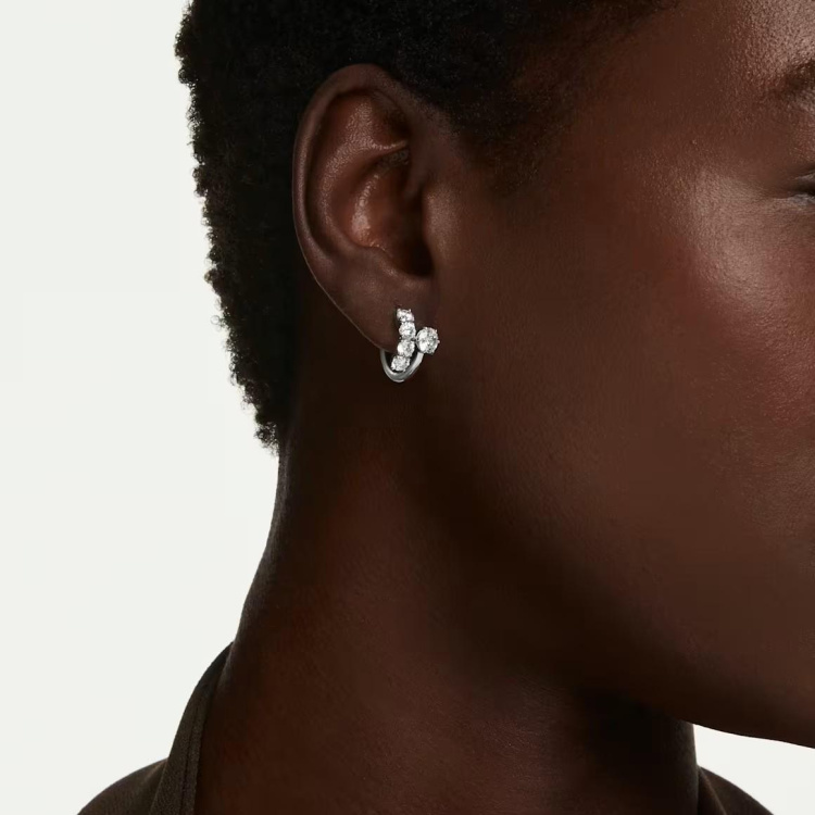 Matrix hoop earrings Round cut, White, Rhodium plated